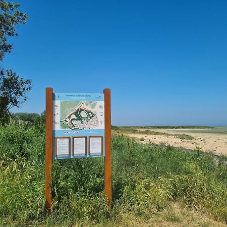 Les Embruns Maison meublée, proche de la mer Grand-Fort-Philippe Esterno foto