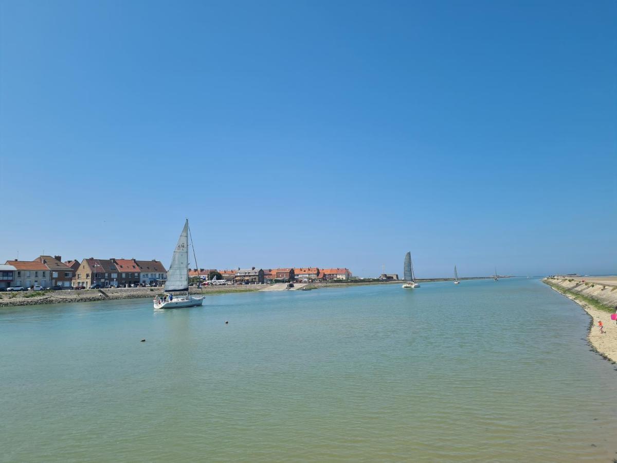 Les Embruns Maison meublée, proche de la mer Grand-Fort-Philippe Esterno foto